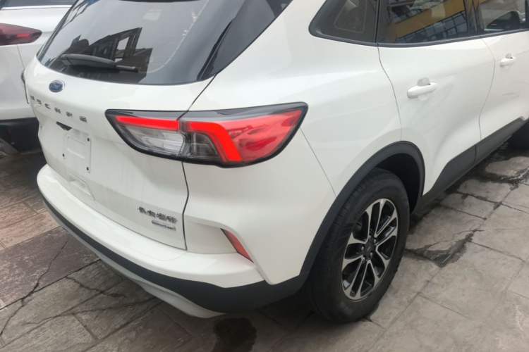 Used Ford Escape 2020 EcoBoost 245 Two-Wheel-Drive Comfort Edition Right Rear Taillight
