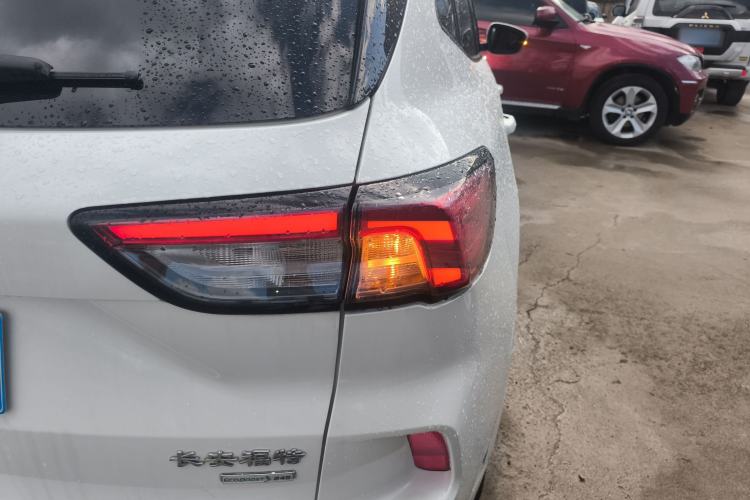 Used Ford Escape 2020 EcoBoost 245 Four-Wheel Drive ST-LINE Deluxe Edition Right Rear Taillight
