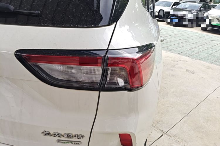 Used Ford Escape 2020 EcoBoost 245 Four-Wheel Drive Luxury Edition Right Rear Taillight