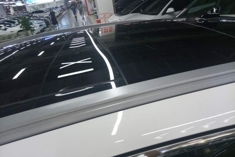 Used Ford Escape 2020 EcoBoost 245 Two-Wheel-Drive Titanium Edition Roof