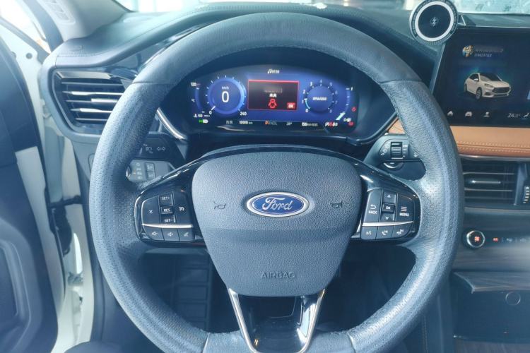 Used Ford Escape 2020 EcoBoost 245 4x4 Enjoyment Model Steering Wheel