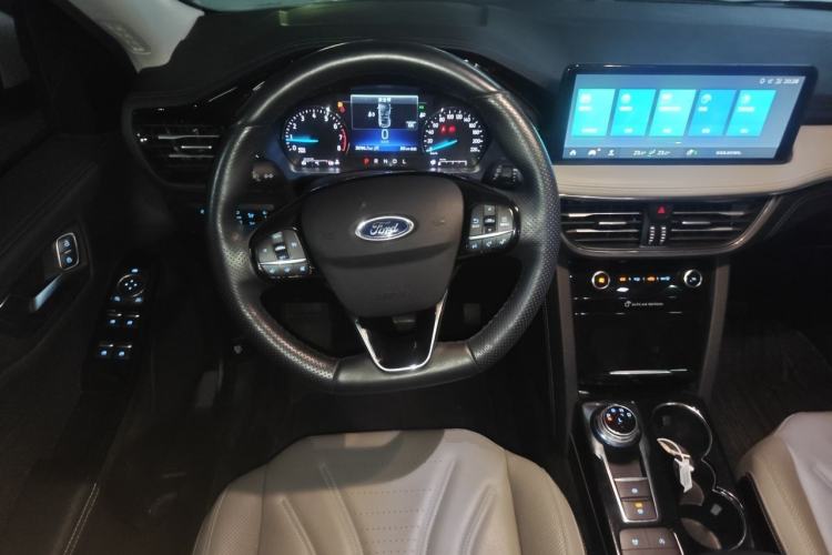 Used Ford Escape 2020 EcoBoost 245 Two-Wheel-Drive Titanium Edition Steering Wheel