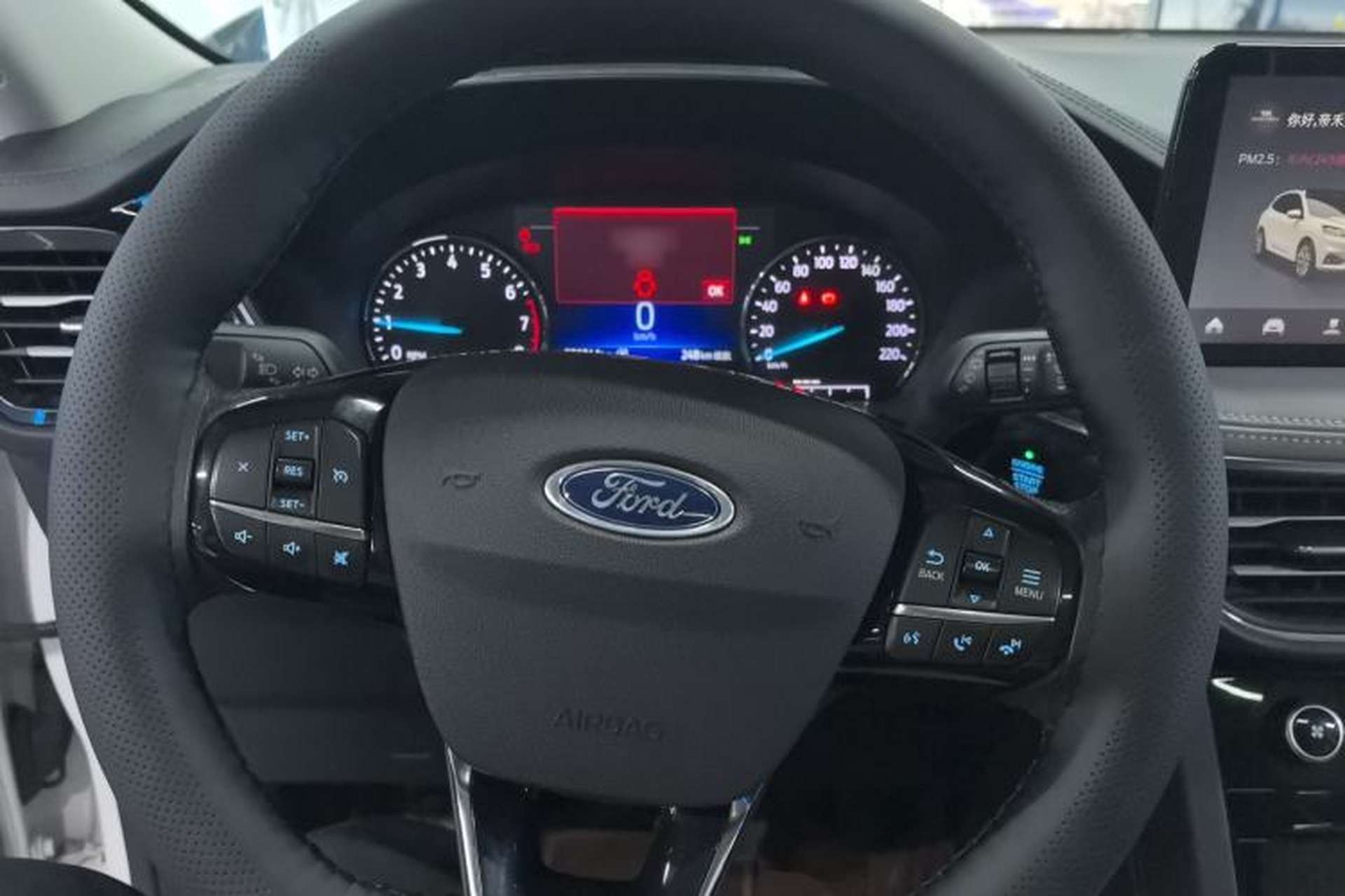 Used Ford Escape 2020 EcoBoost 245 Four-Wheel Drive Titanium Edition Steering Wheel