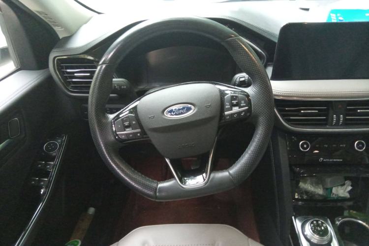 Used Ford Escape 2020 EcoBoost 245 Two-Wheel Drive Smart & Enjoyment Model Steering Wheel