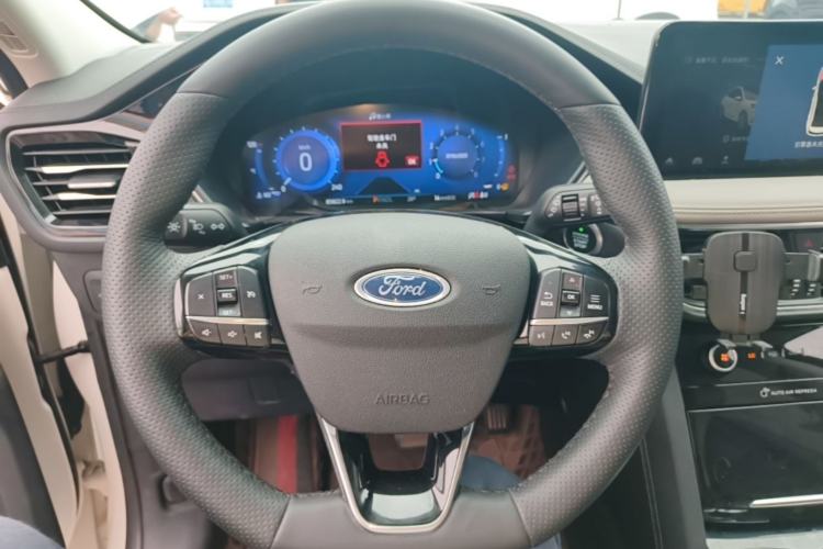 Used Ford Escape 2020 EcoBoost 245 Two-Wheel Drive Smart & Enjoyment Model Steering Wheel