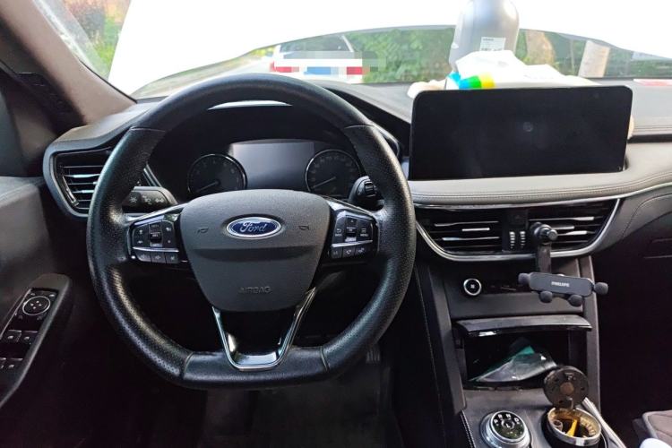 Used Ford Escape 2020 EcoBoost 245 Two-Wheel Drive Smart & Enjoyment Model Steering Wheel