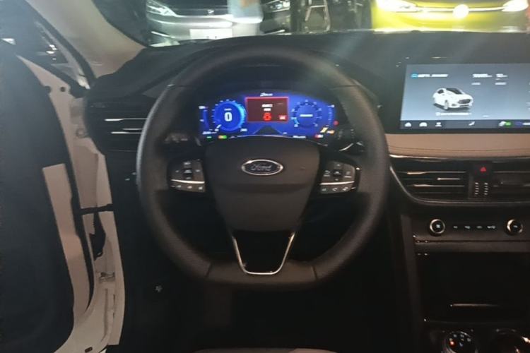 Used Ford Escape 2020 EcoBoost 245 Two-Wheel Drive Smart & Enjoyment Model Steering Wheel