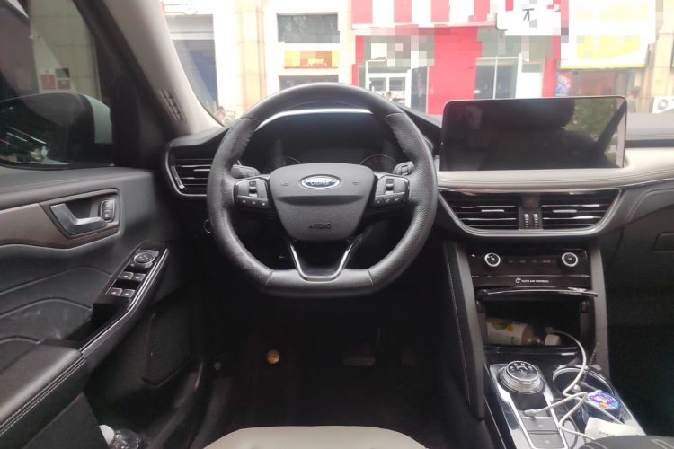 Used Ford Escape 2020 EcoBoost 245 4x4 Enjoyment Model Steering Wheel