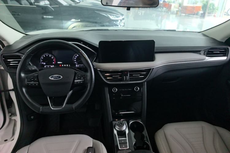 Used Ford Escape 2020 EcoBoost 245 Two-Wheel-Drive Titanium Edition Steering Wheel