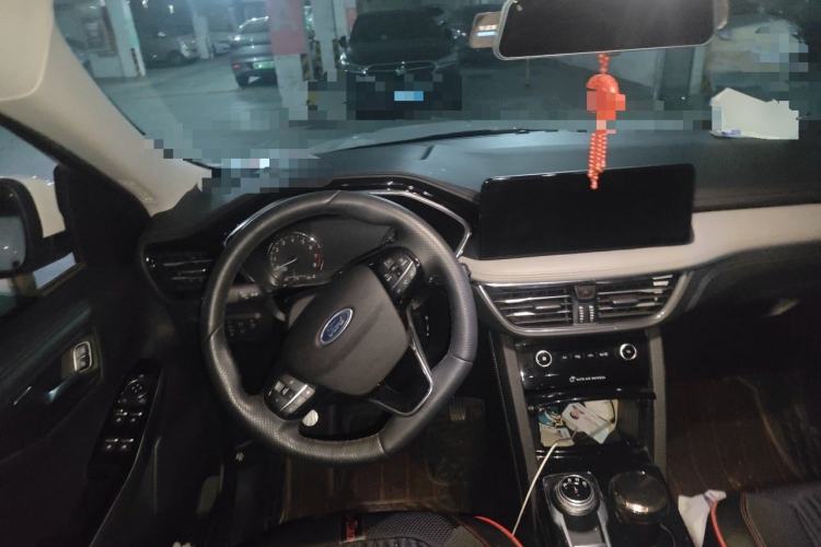 Used Ford Escape 2020 EcoBoost 245 Two-Wheel-Drive Titanium Edition Steering Wheel