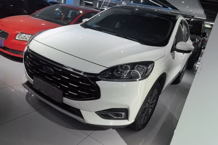 Used Ford Escape 2020 EcoBoost 245 Two-Wheel-Drive Titanium Edition Guazi used car, China used car export, Used car for sale, Used Ford cars, Cheapest cars for sale