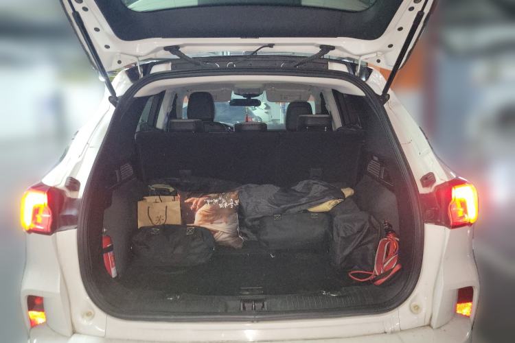 Used Ford Escape 2020 EcoBoost 245 4x4 Enjoyment Model Trunk