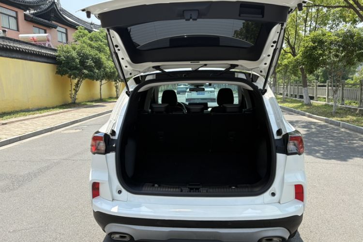 Used Ford Escape 2020 EcoBoost 245 Two-Wheel-Drive Titanium Edition Trunk