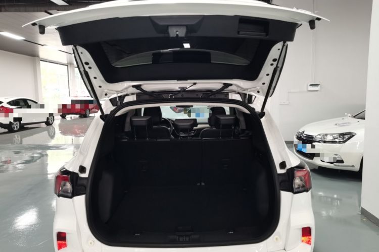 Used Ford Escape 2020 EcoBoost 245 Two-Wheel Drive Smart & Enjoyment Model Trunk