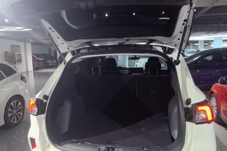 Used Ford Escape 2020 EcoBoost 245 Two-Wheel-Drive Titanium Edition Trunk