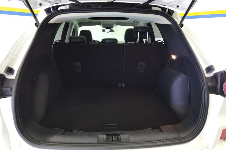 Used Ford Escape 2020 EcoBoost 245 Two-Wheel-Drive Comfort Edition Trunk