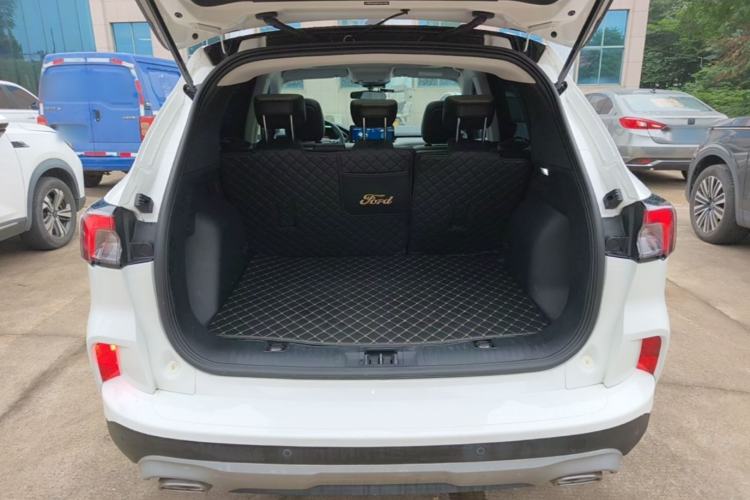 Used Ford Escape 2020 EcoBoost 245 Two-Wheel-Drive Titanium Edition Trunk