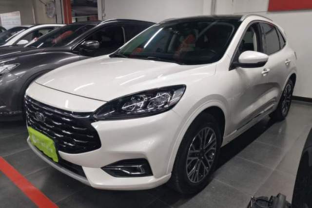 Used Ford Escape 2020 EcoBoost 245 Four-Wheel Drive Luxury Edition