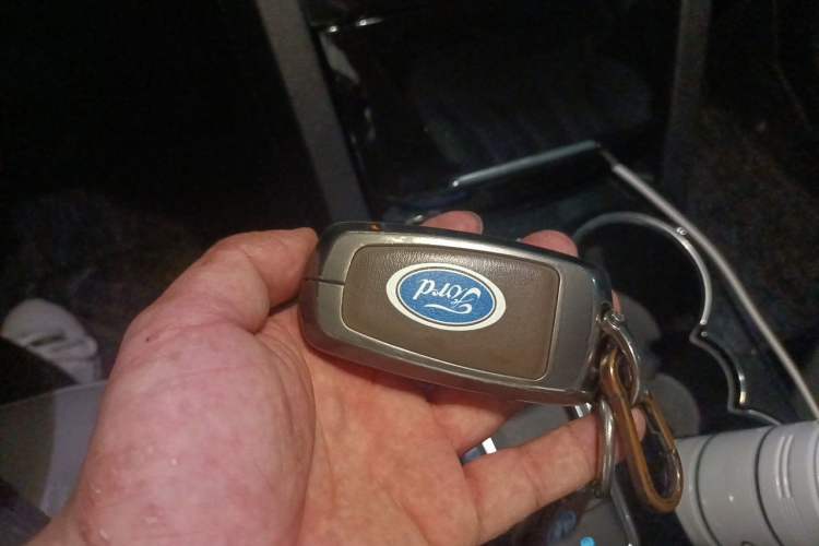 Used Ford Escape 2020 EcoBoost 245 Two-Wheel-Drive Titanium Edition Vehicle Key