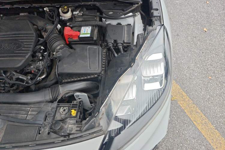 Used Ford Escape 2023 EcoBoost 245 Four-Wheel Drive ST-LINE Pro Trim Engine Bay Left