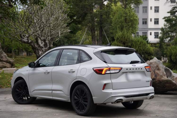 Used Ford Escape 2023 EcoBoost 245 Four-Wheel Drive ST-LINE Pro Trim Exterior 3