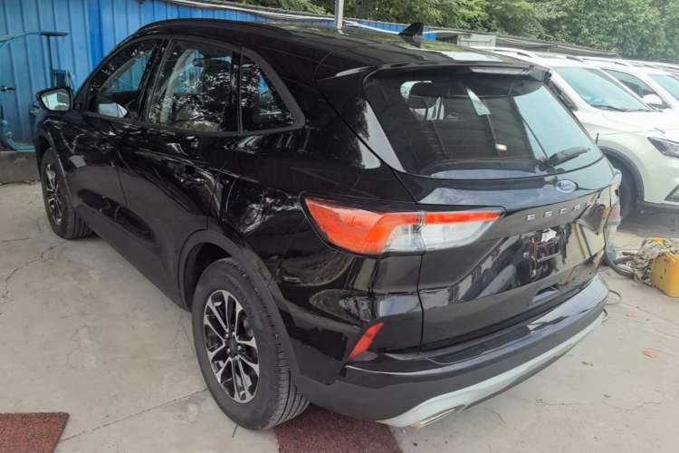 Used Ford Escape 2024 EcoBoost 245 Two-Wheel-Drive Comfort Edition Exterior 2