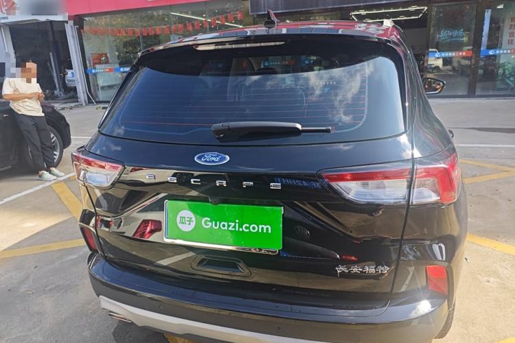Used Ford Escape 2024 EcoBoost 245 Two-Wheel-Drive Titanium Edition Exterior 4