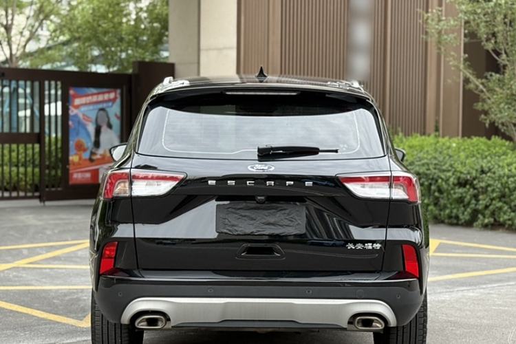 Used Ford Escape 2024 EcoBoost 245 Two-Wheel-Drive Titanium Edition Exterior 6
