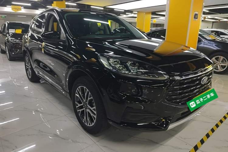 Used Ford Escape 2024 EcoBoost 245 Two-Wheel-Drive Xiangxiang Model Front Right 45 Deg