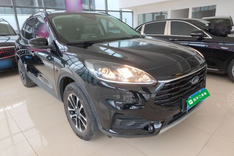 Used Ford Escape 2024 EcoBoost 245 Two-Wheel-Drive Comfort Edition Front Right 45 Deg