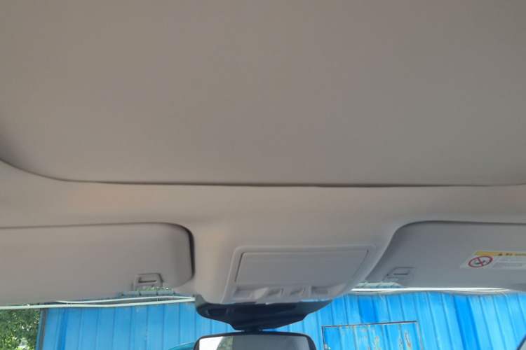 Used Ford Escape 2024 EcoBoost 245 Two-Wheel-Drive Comfort Edition Headliner