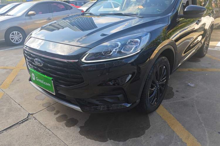 Used Ford Escape 2024 EcoBoost 245 Two-Wheel-Drive Titanium Edition Left Front Headlight