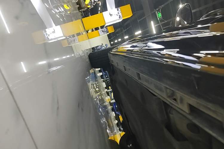 Used Ford Escape 2024 EcoBoost 245 Two-Wheel-Drive Xiangxiang Model Left Side Sill