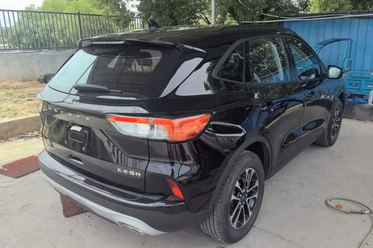 Used Ford Escape 2024 EcoBoost 245 Two-Wheel-Drive Comfort Edition Rear Right 45 Deg