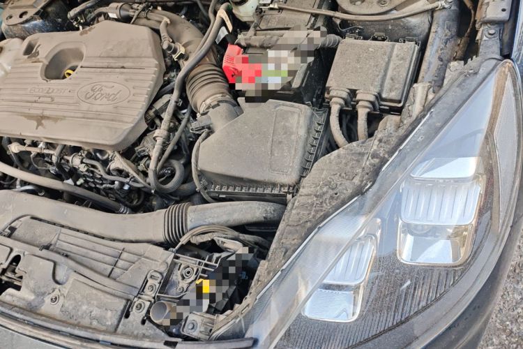 Used Ford Escape 2024 EcoBoost 245 Two-Wheel-Drive Titanium Edition Engine Bay Left