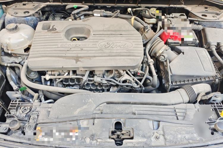 Used Ford Escape 2024 EcoBoost 245 Two-Wheel-Drive Titanium Edition Engine Bay