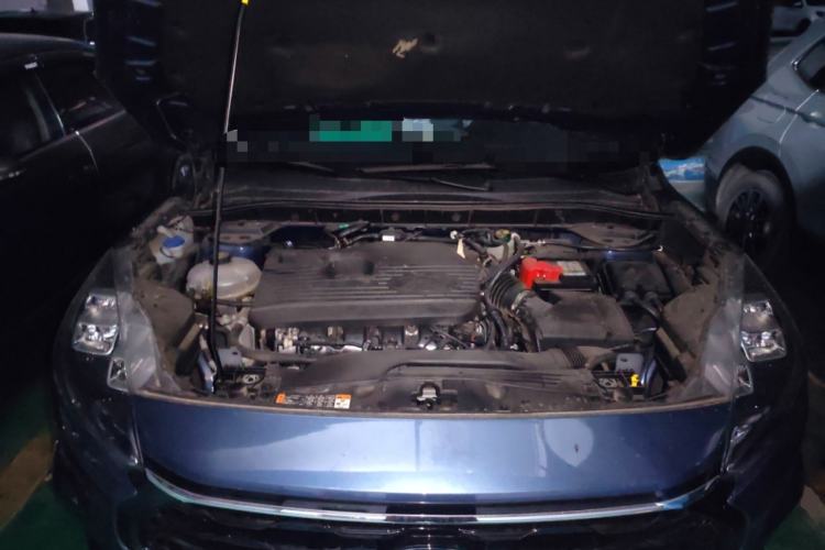 Used Ford Escape 2024 EcoBoost 245 Two-Wheel-Drive Titanium Edition Engine Bay