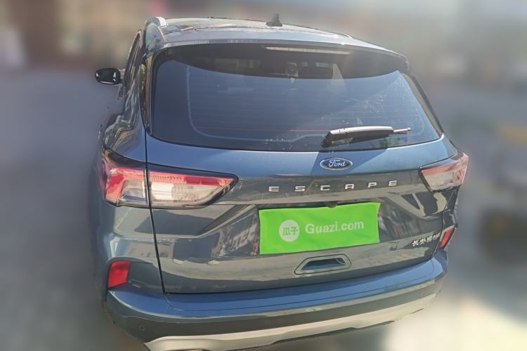 Used Ford Escape 2024 EcoBoost 245 Two-Wheel-Drive Titanium Edition Exterior 4