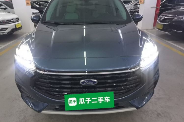 Used Ford Escape 2024 EcoBoost 245 Two-Wheel-Drive Titanium Edition Front