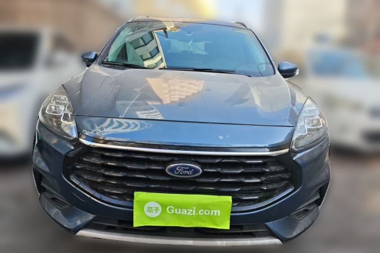 Used Ford Escape 2024 EcoBoost 245 Two-Wheel-Drive Titanium Edition Front