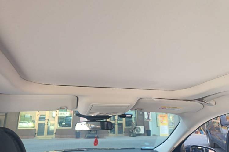 Used Ford Escape 2024 EcoBoost 245 Two-Wheel-Drive Titanium Edition Headliner