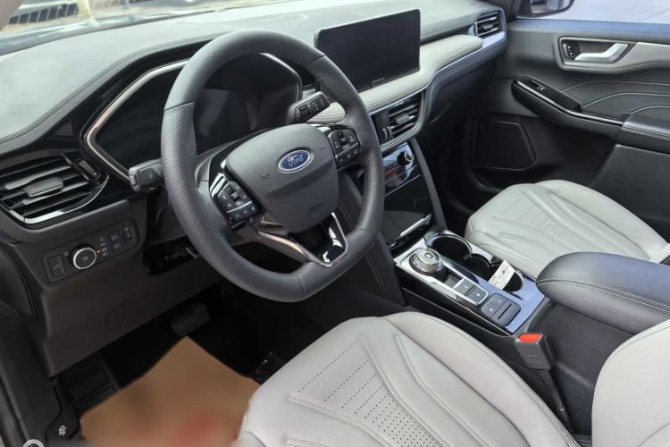 Used Ford Escape 2024 EcoBoost 245 Two-Wheel-Drive Xiangxiang Model Interior 1