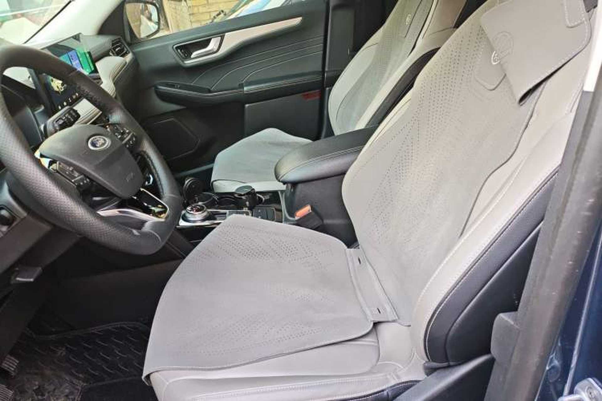 Used Ford Escape 2024 EcoBoost 245 Two-Wheel-Drive Titanium Edition Left Front Seat