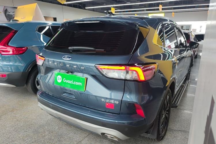 Used Ford Escape 2024 EcoBoost 245 Two-Wheel-Drive Titanium Edition Rear Right 45 Deg