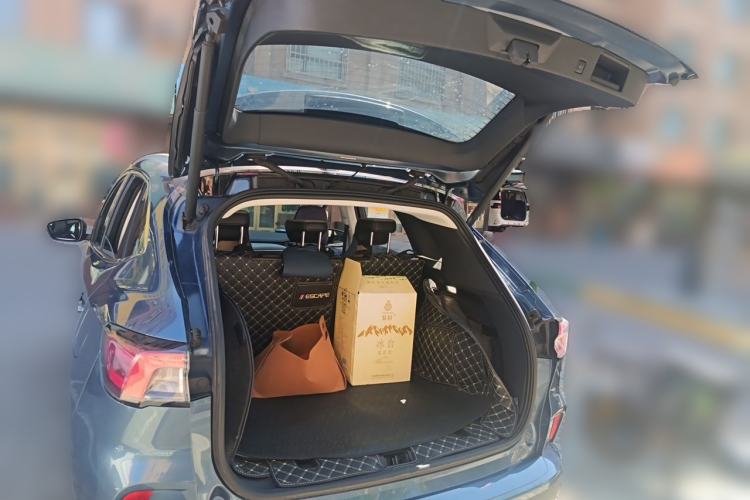 Used Ford Escape 2024 EcoBoost 245 Two-Wheel-Drive Titanium Edition Trunk