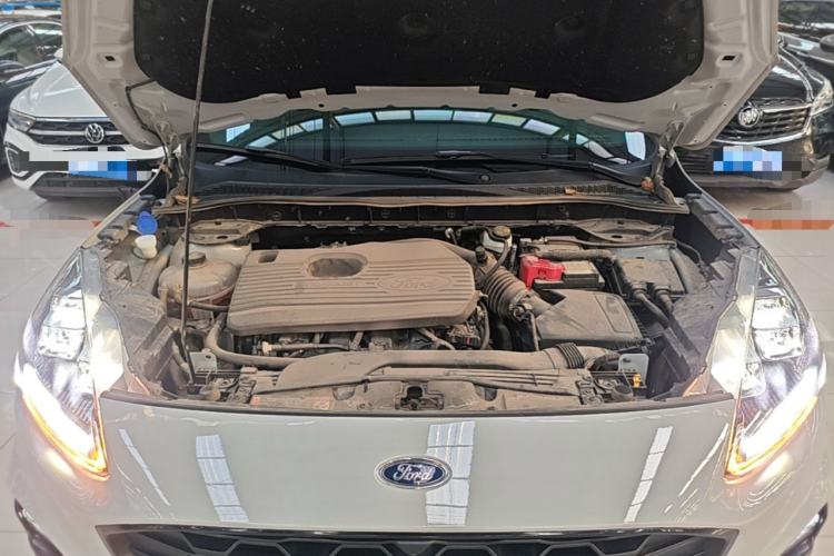 Used Ford Escape 2024 EcoBoost 245 Four-Wheel Drive ST-Line Pro Trim Engine Bay