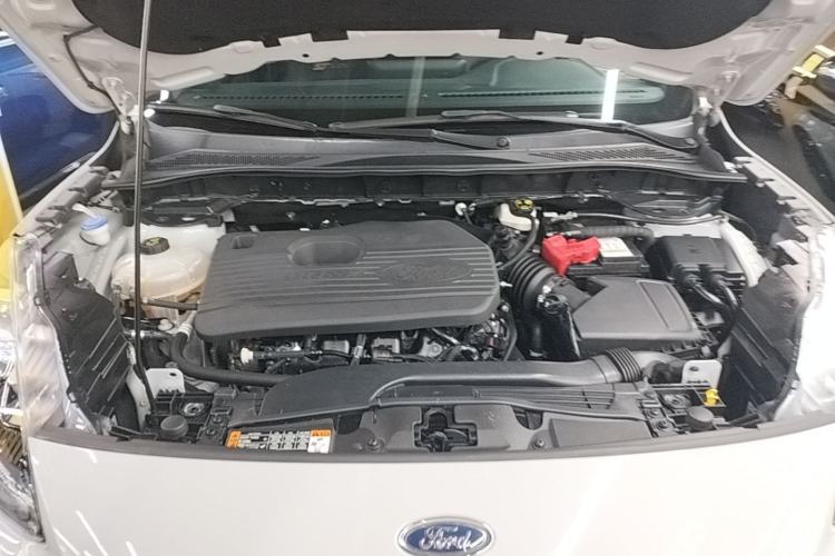Used Ford Escape 2024 EcoBoost 245 Four-Wheel Drive ST-Line Pro Trim Engine Bay