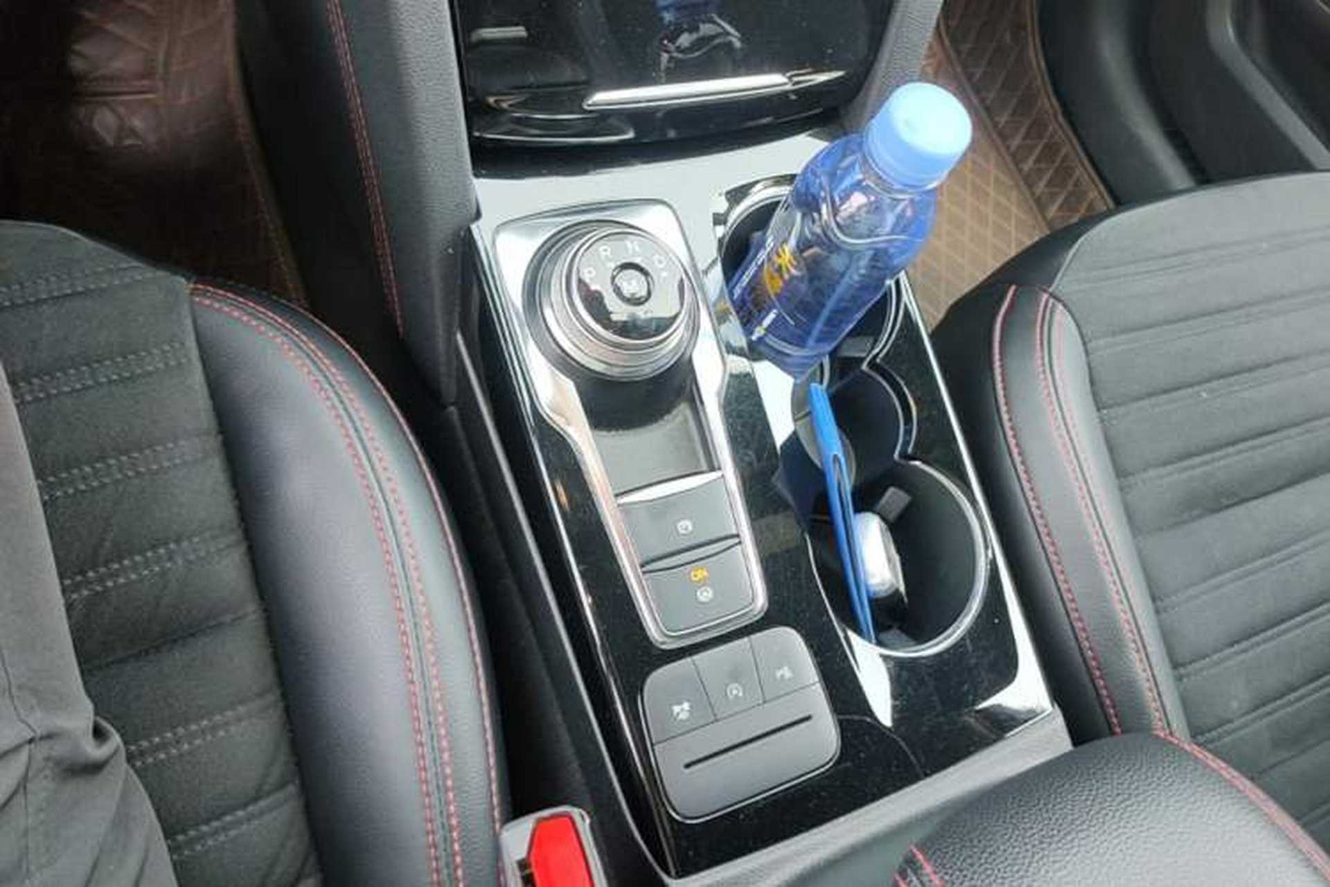 Used Ford Escape 2024 EcoBoost 245 Four-Wheel Drive ST-Line Pro Trim Gear Lever