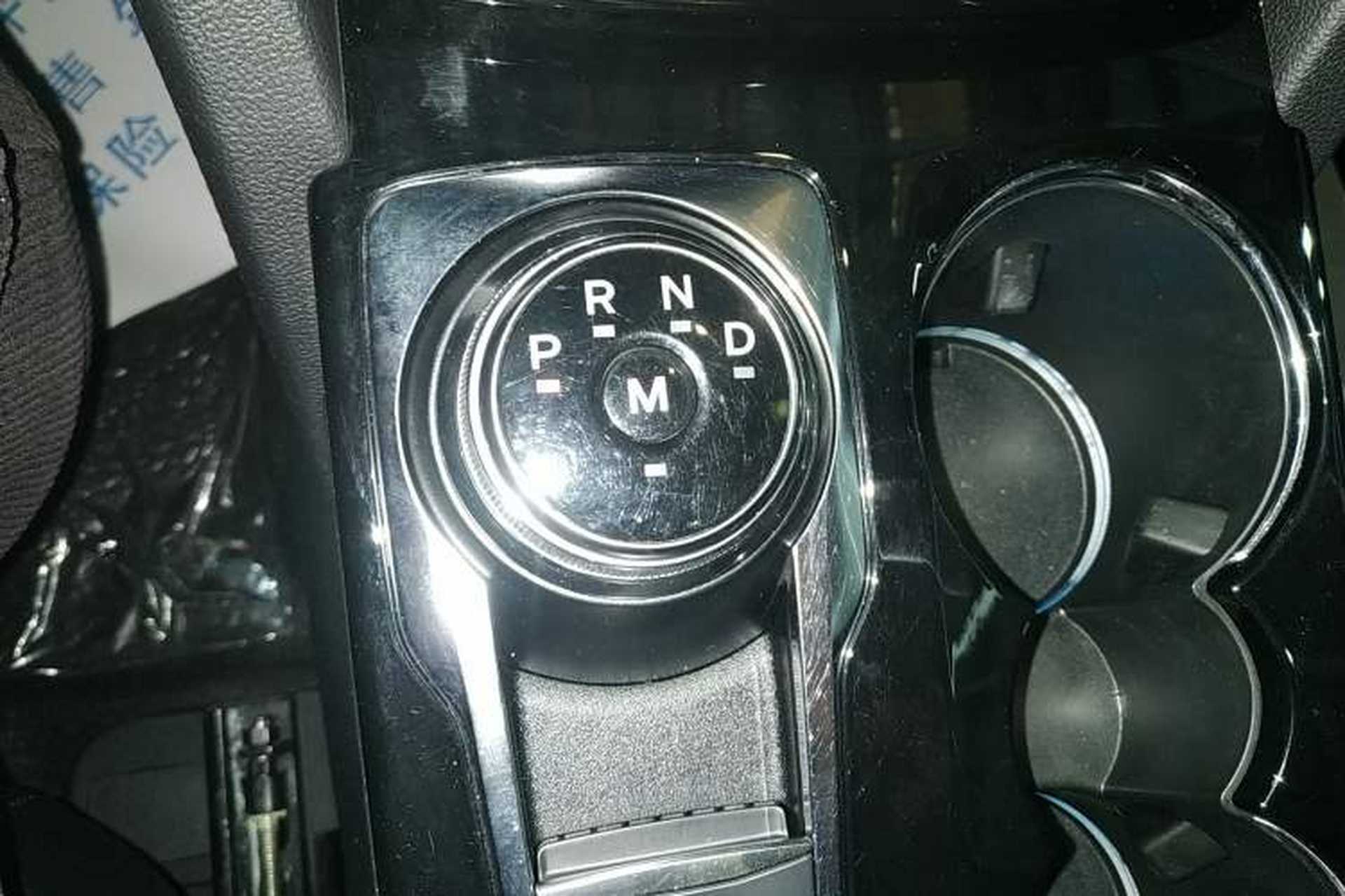 Used Ford Escape 2024 EcoBoost 245 Four-Wheel Drive ST-Line Pro Trim Gear Lever