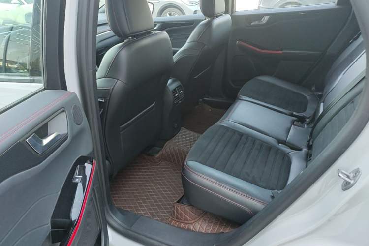 Used Ford Escape 2024 EcoBoost 245 Four-Wheel Drive ST-Line Pro Trim Left Rear Seat